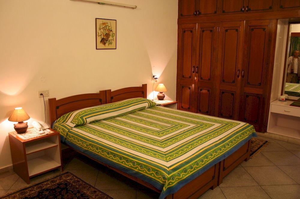 Giri Homestay By Vista Rooms Jaipur Ngoại thất bức ảnh