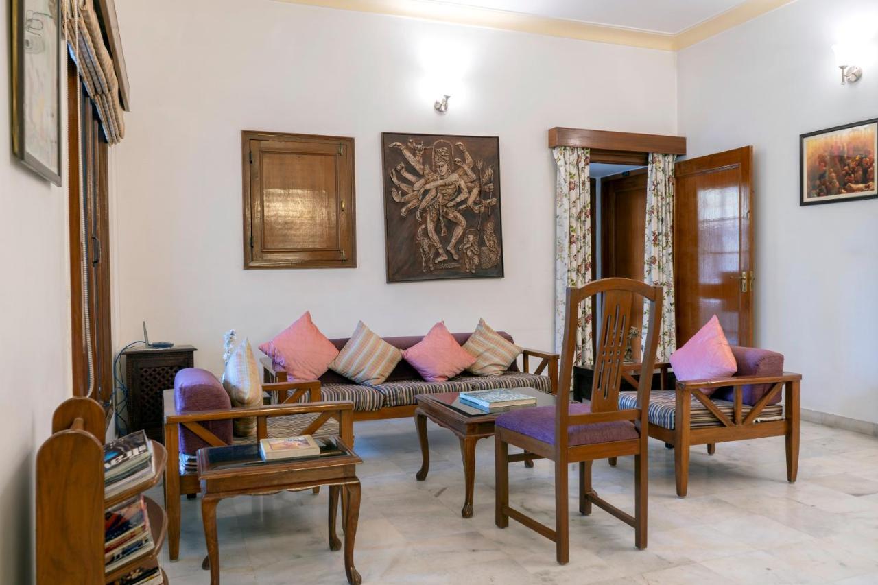 Giri Homestay By Vista Rooms Jaipur Ngoại thất bức ảnh