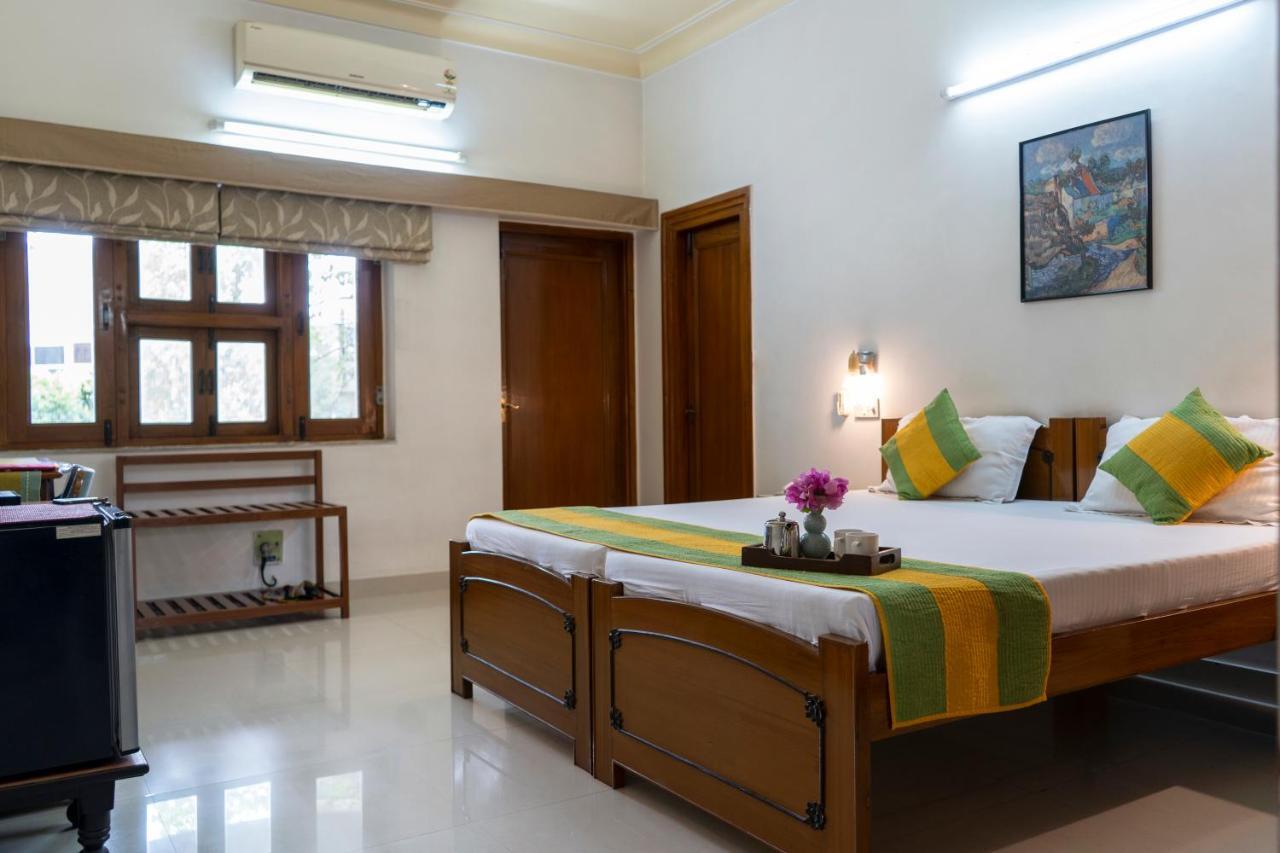 Giri Homestay By Vista Rooms Jaipur Ngoại thất bức ảnh